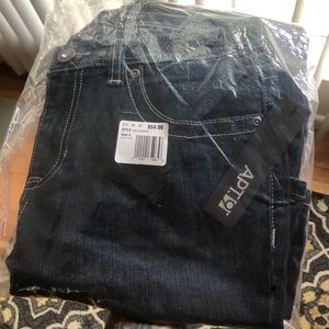 Brand New Apt9 Bootcut Dark Wash Jeans, Size 10